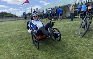 Un tricycle assoiffé de kilomètres